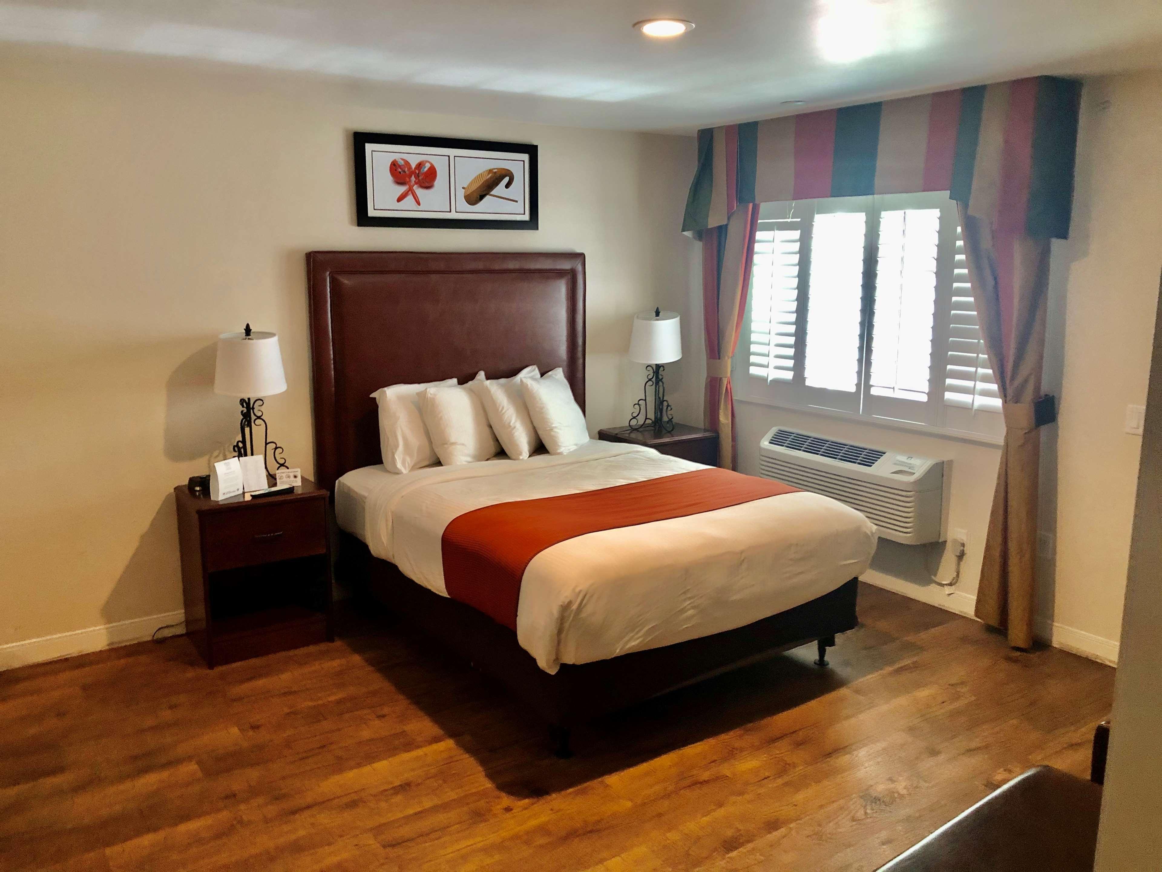 Best Western Rose Garden Inn Watsonville Bagian luar foto
